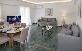 Roomy And Comfortable Apartment Near Acropolis By Ghh